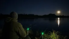 Холод собачий, а мне тепло: как не превратиться в сосульку на ночной рыбалке осенью и вернуться с уловом