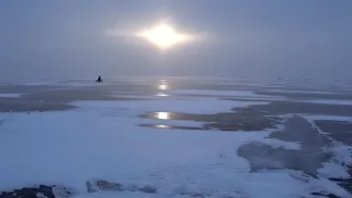 Рыбалка на Горьковском водохранилище - первый лед 2023 - 24