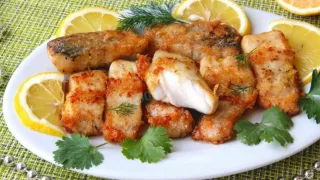 Щука жареная в сырной панировке