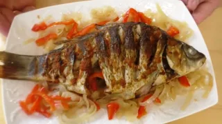 Запеченный карп под соусом