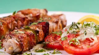 Шашлык из карпа с помидорами