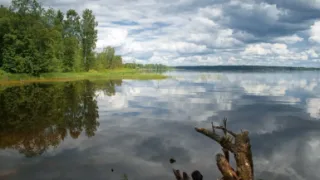 Зеркальное озеро Ленинградская область