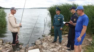 Россиянам напомнили о новых запретах и штрафах для любителей рыбалки
