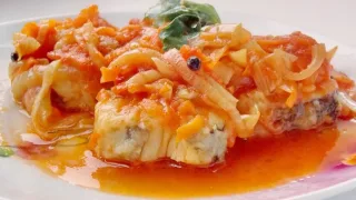 Хек с овощами в мультиварке