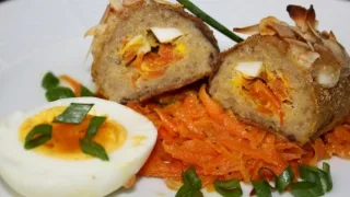Зразы из красноглазки с морковью