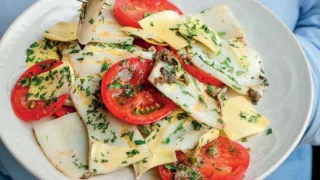 Закуска с кальмарами и артишоками
