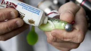 Как сделать аттрактант для хищной рыбы?