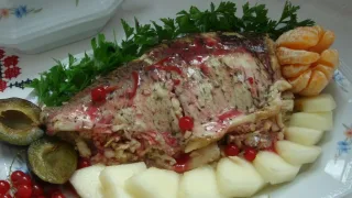 Карп (лещ), запеченный в фольге с вишневым соусом